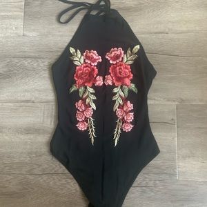 ✨Floral Appliqué Mesh Body Suit✨